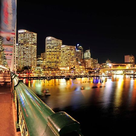Metro Apartments On Darling Harbour Sydney Esterno foto