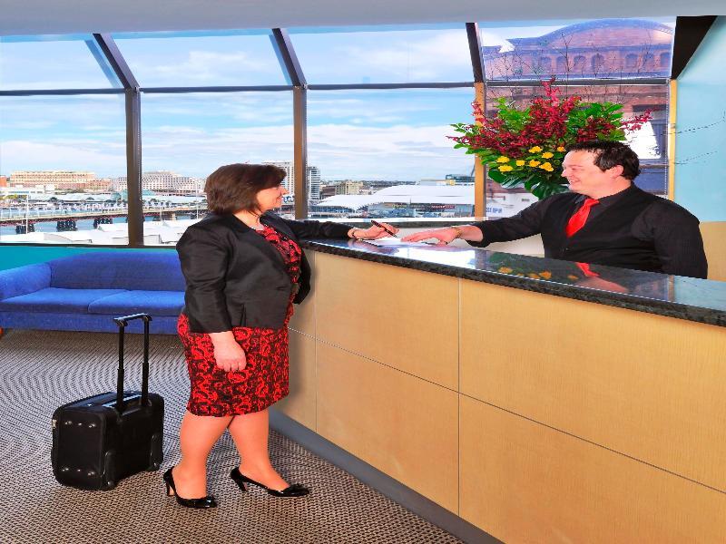 Metro Apartments On Darling Harbour Sydney Esterno foto